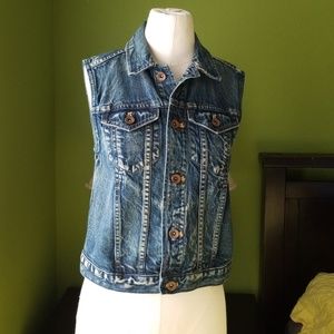Madewell denim vest